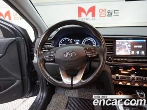 Hyundai AVANTE 1.6 2020 года из Южной Кореи