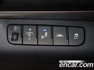 Hyundai AVANTE 1.6 2020 года из Южной Кореи