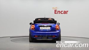 Mini Cooper Convertible DEFAULT 2020 года из Южной Кореи