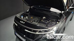 Kia Seltos Бензин 2.0 4WD 2024 года из Южной Кореи