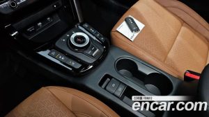 Kia Seltos Бензин 2.0 4WD 2024 года из Южной Кореи