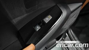 Kia Seltos Бензин 2.0 4WD 2024 года из Южной Кореи