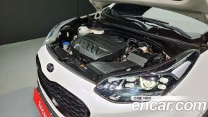 Kia Sportage Дизель 2.0 2WD 2019 года из Южной Кореи