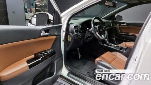 Kia Sportage Дизель 2.0 2WD 2019 года из Южной Кореи