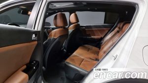 Kia Sportage Дизель 2.0 2WD 2019 года из Южной Кореи