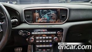 Kia Sportage Дизель 2.0 2WD 2019 года из Южной Кореи