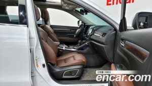 Renault-KoreaSamsung QM6 2.0 GDe RE Signature 2WD 2020 года из Южной Кореи
