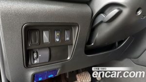 Renault-KoreaSamsung QM6 2.0 GDe RE Signature 2WD 2020 года из Южной Кореи