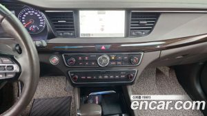 Kia K7 2.4 GDI Noblesse 2019 года из Южной Кореи