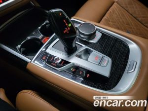 BMW 7-Series 740Li xDrive M Sport 2021 года из Южной Кореи