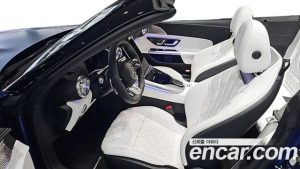 Mercedes-Benz SL-Class AMG SL63 4MATIC+ 2023 года из Южной Кореи