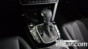 Kia Seltos Бензин 1.6 Turbo 2WD 2020 года из Южной Кореи