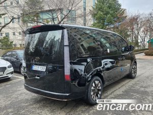 Hyundai Staria 4WD Lounge 7-Seater 2024 года из Южной Кореи