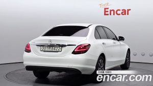Mercedes-Benz C-Class C200 2020 года из Южной Кореи