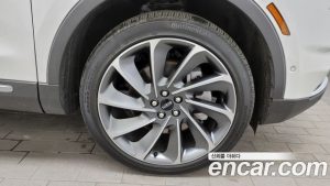 Lincoln Nautilus 2.7 202A AWD 2023 года из Южной Кореи
