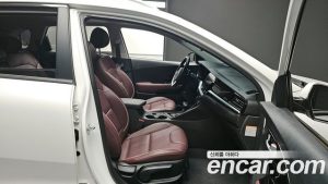 Kia Niro 1.6 HEV 2020 года из Южной Кореи