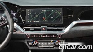Kia Niro 1.6 HEV 2020 года из Южной Кореи