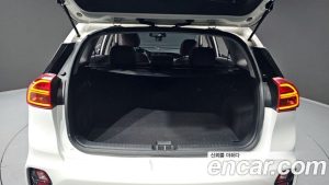 Kia Niro 1.6 HEV 2020 года из Южной Кореи