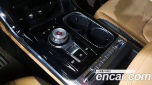 Kia Carnival 9-Seater Signature 2021 года из Южной Кореи