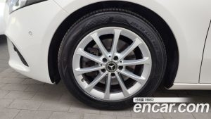 Mercedes-Benz A-Class A220 SEDAN 2020 года из Южной Кореи