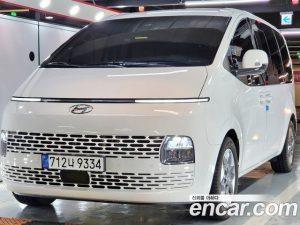 Hyundai Staria 4WD Tourer 11-Seater 2023 года из Южной Кореи