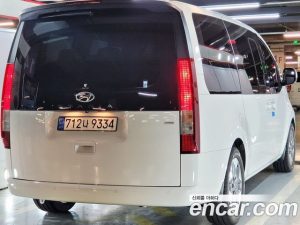 Hyundai Staria 4WD Tourer 11-Seater 2023 года из Южной Кореи