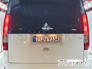 Hyundai Staria 4WD Tourer 11-Seater 2023 года из Южной Кореи