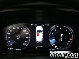Volvo V90 T5 PRO AWD 2020 года из Южной Кореи