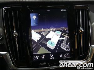 Volvo V90 T5 PRO AWD 2020 года из Южной Кореи