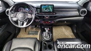 Kia K3 Signature 2021 года из Южной Кореи
