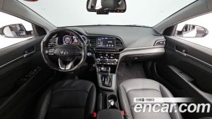 Hyundai AVANTE 1.6 2020 года из Южной Кореи