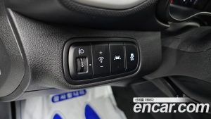 Hyundai Venue 1.6 Modern 2020 года из Южной Кореи