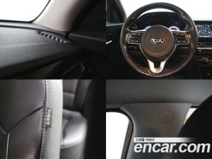Kia Niro 1.6 HEV 2020 года из Южной Кореи
