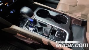 Hyundai Santafe Дизель 2.2 2WD 2020 года из Южной Кореи