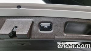 Hyundai Santafe Дизель 2.2 2WD 2020 года из Южной Кореи