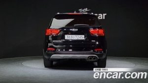 Kia Sorento Дизель 2.0 2WD 2020 года из Южной Кореи