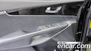 Kia Sorento Дизель 2.0 2WD 2020 года из Южной Кореи