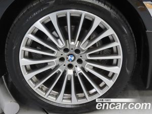 BMW X7 xDrive 30d Design Pure Excellence 7-Seater 2020 года из Южной Кореи
