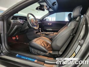 Ford Mustang Cabriolet 2021 года из Южной Кореи