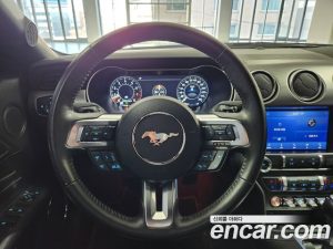 Ford Mustang Cabriolet 2021 года из Южной Кореи