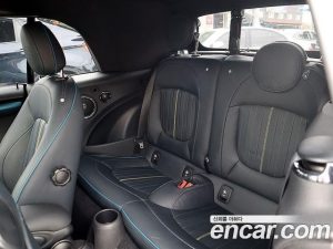Mini Cooper Convertible SIDEWALK 2020 года из Южной Кореи