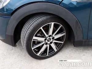 Mini Cooper Convertible SIDEWALK 2020 года из Южной Кореи