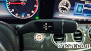 Mercedes-Benz E-Class E300 4MATIC AMG Line 2020 года из Южной Кореи