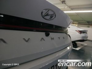 Hyundai AVANTE 1.6 2021 года из Южной Кореи