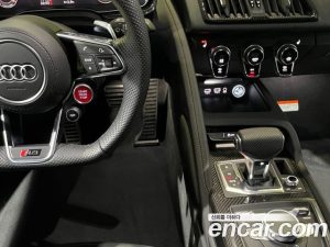 Audi R8 5.2 V10 Coupe 2021 года из Южной Кореи