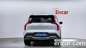 Kia EV9 Air 4WD 2024 года из Южной Кореи