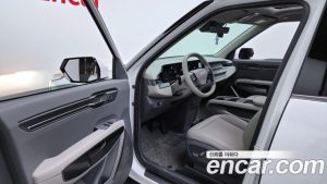 Kia EV9 Air 4WD 2024 года из Южной Кореи