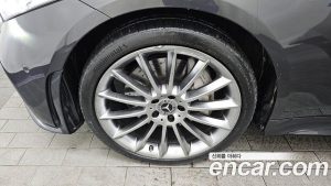 Mercedes-Benz CLS-Class CLS450 4MATIC AMG Line 2020 года из Южной Кореи