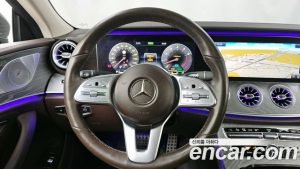 Mercedes-Benz CLS-Class CLS450 4MATIC AMG Line 2020 года из Южной Кореи