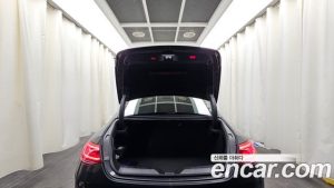 Mercedes-Benz CLS-Class CLS450 4MATIC AMG Line 2020 года из Южной Кореи
